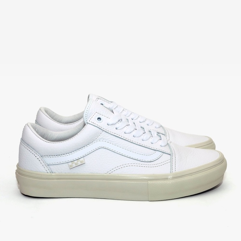 VANS Sneakers Old Skoo Vintage Leather LIMITED EDITION MEN US7 / WOMEN 8.5US